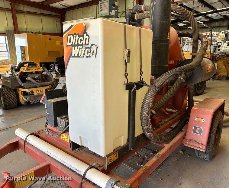 image for item LT9361 2015 Ditch Witch FX20  vacuum excavator