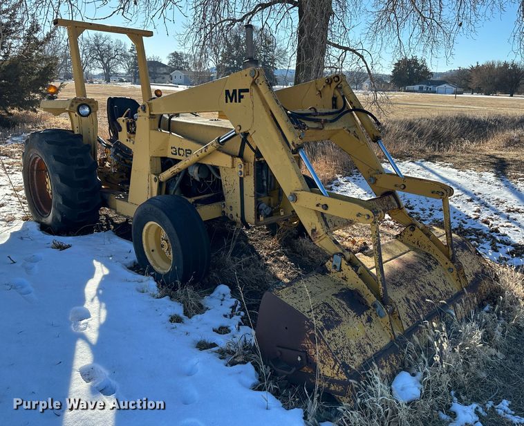 image for item LT9370 Massey Ferguson  tractor