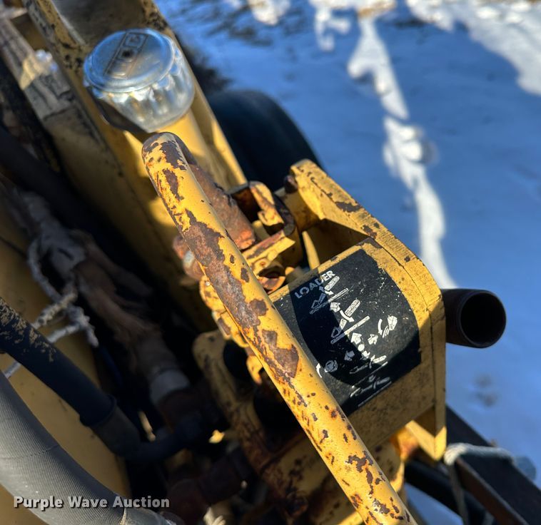 image for item LT9370 Massey Ferguson  tractor