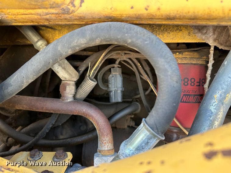 image for item LT9370 Massey Ferguson  tractor