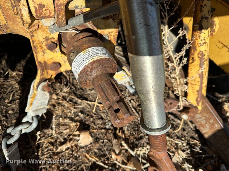 image for item LT9370 Massey Ferguson  tractor