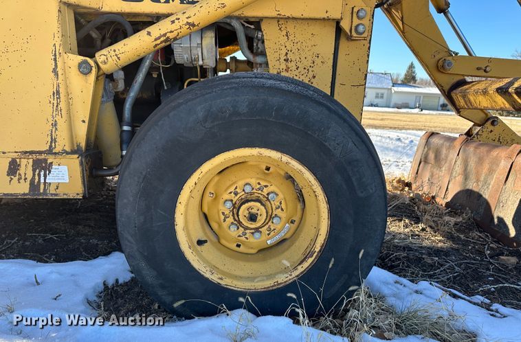 image for item LT9370 Massey Ferguson  tractor