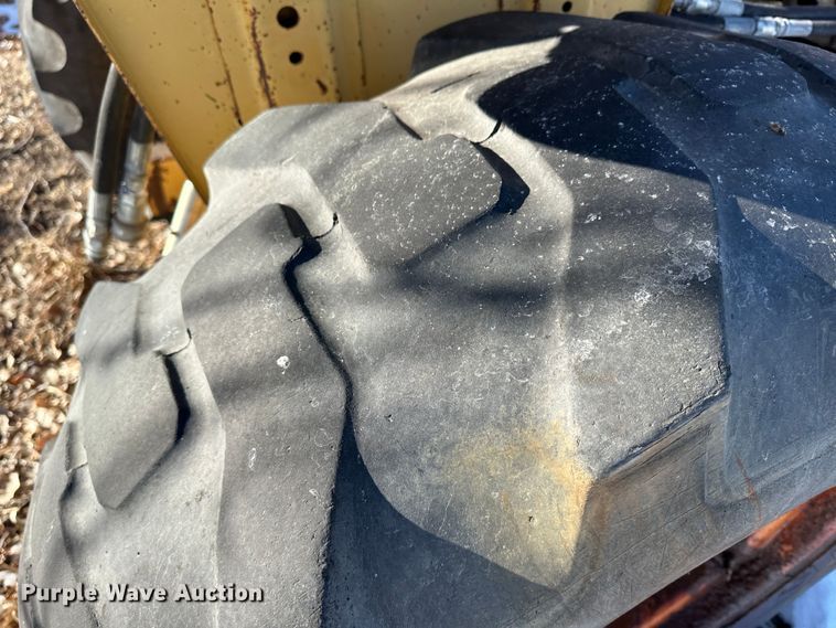 image for item LT9370 Massey Ferguson  tractor