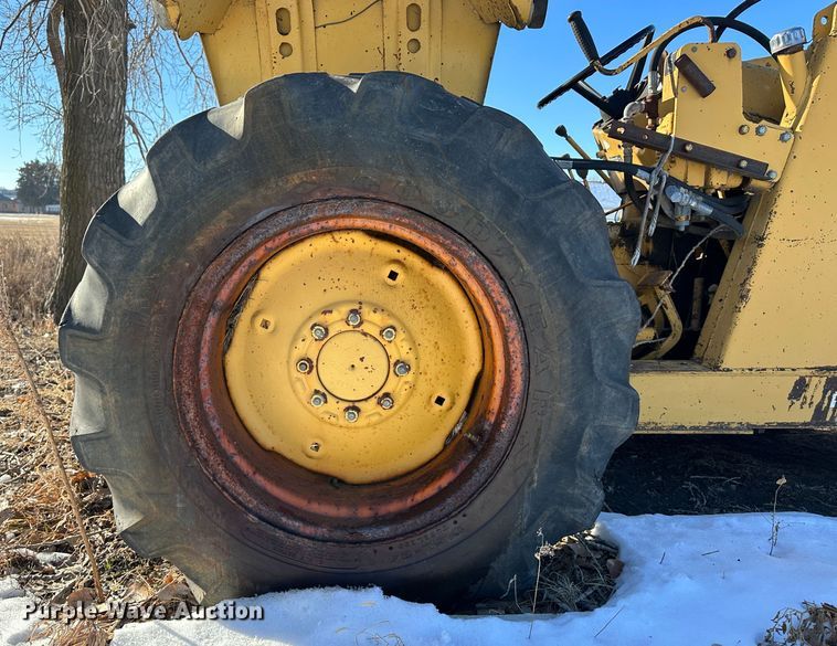 image for item LT9370 Massey Ferguson  tractor
