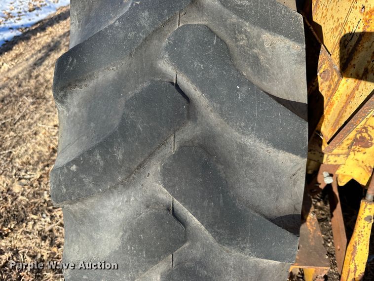 image for item LT9370 Massey Ferguson  tractor