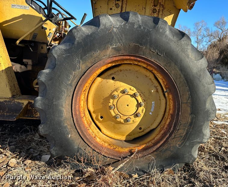 image for item LT9370 Massey Ferguson  tractor