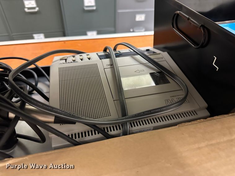 image for item LT9398 Office furniture