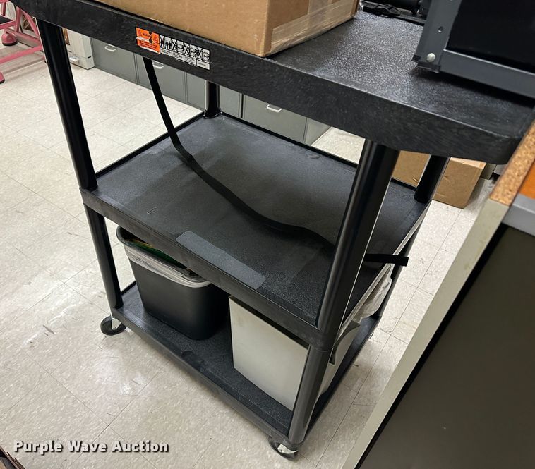 image for item LT9398 Office furniture