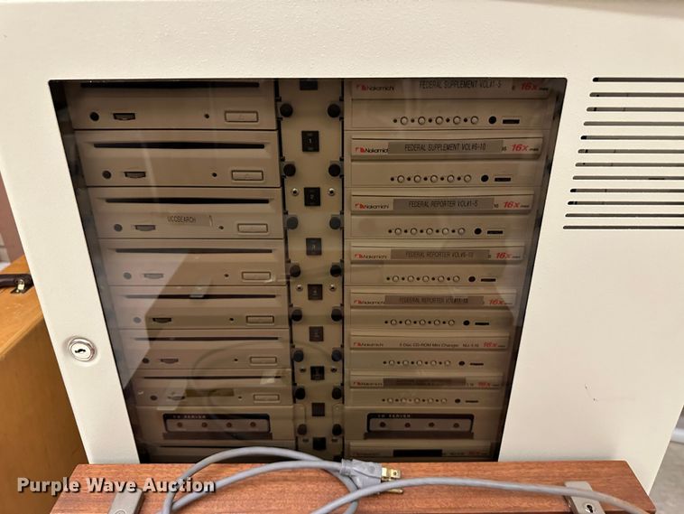 image for item LT9399 Office furniture