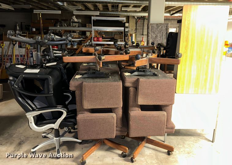 image for item LT9400 Office furntiure