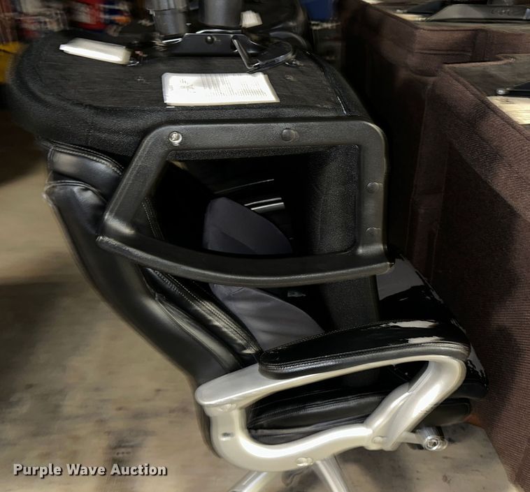 image for item LT9400 Office furntiure