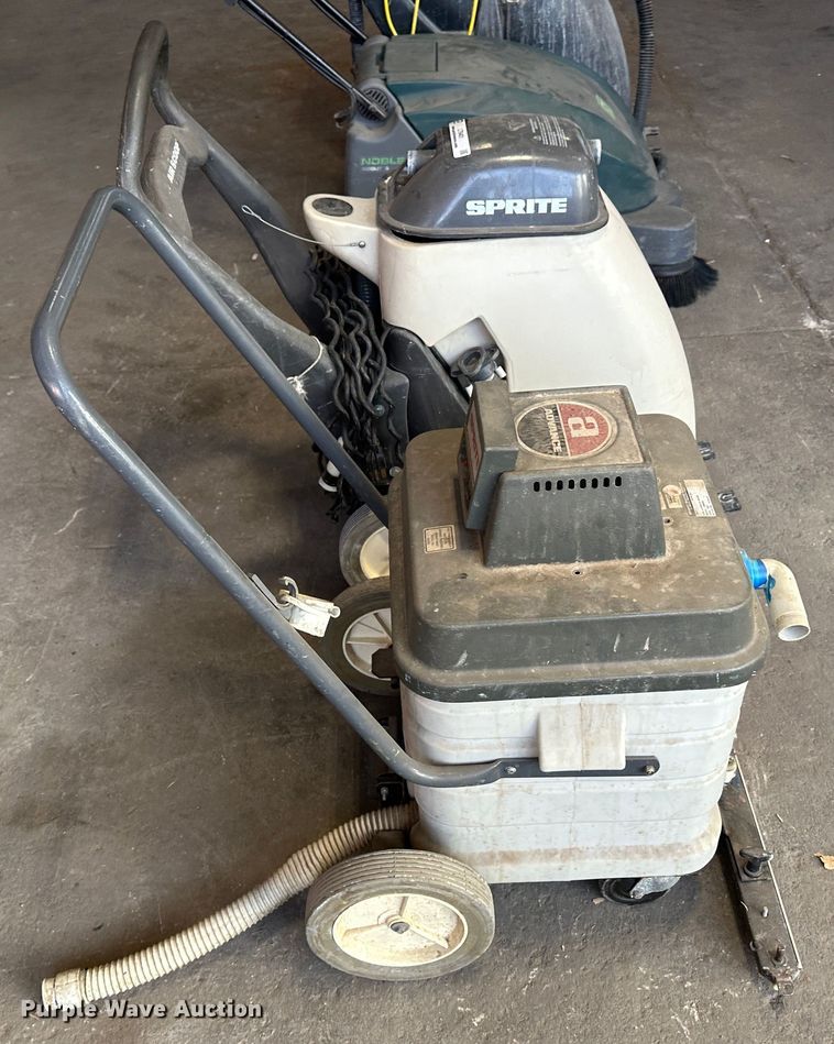 image for item LT9401 (2) vacuums