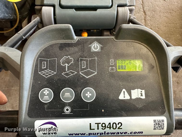 image for item LT9402 (2) floor cleaners