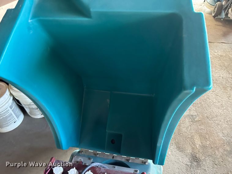 image for item LT9403 (2) floor sweepers