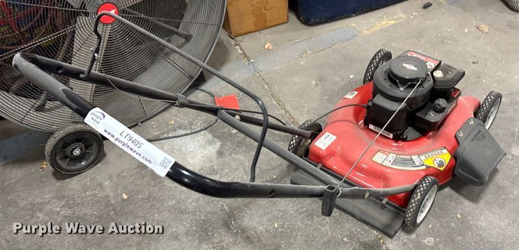 image for item LT9405 Yard Machines  lawn mower