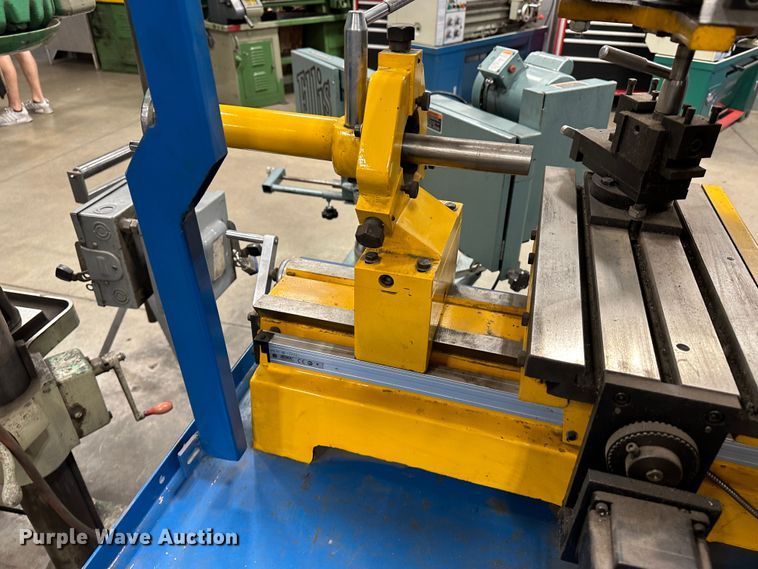 image for item LT9409 Patriot  CNC mill