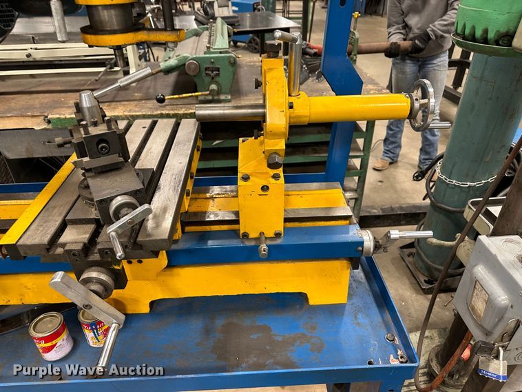 image for item LT9409 Patriot  CNC mill