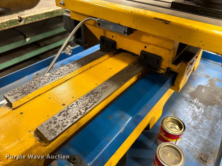 image for item LT9409 Patriot  CNC mill