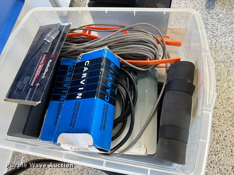 image for item LT9411 Carvin  sound system