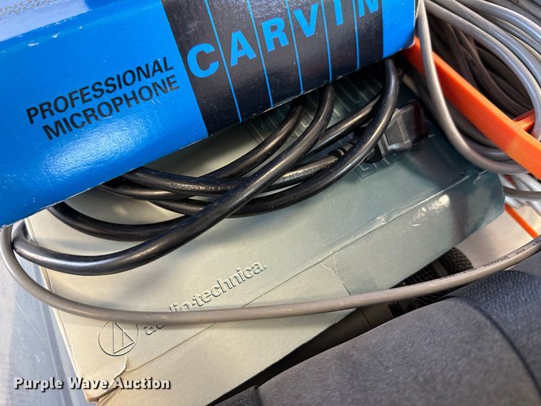 image for item LT9411 Carvin  sound system