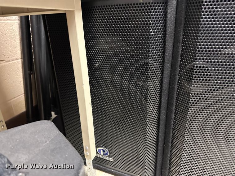 image for item LT9412 Phonic  sound system