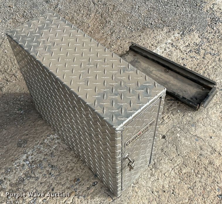 image for item LT9421 Toolbox