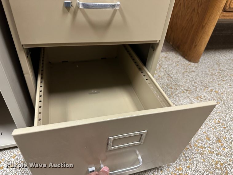 image for item LT9432 Office supplies and equipment