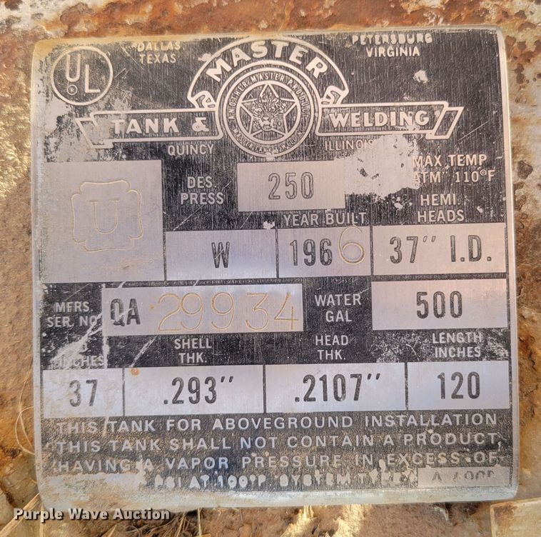 image for item LX9296 (2) 500 gallon propane tanks