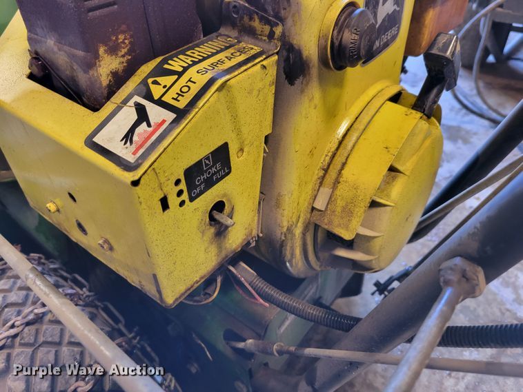 image for item LX9297 John Deere 826  snow blower