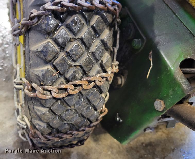 image for item LX9297 John Deere 826  snow blower