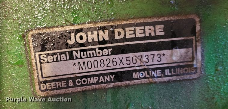 image for item LX9297 John Deere 826  snow blower