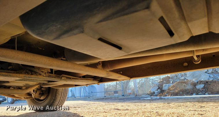 image for item LX9300 1998 Chevrolet C1500  pickup truck