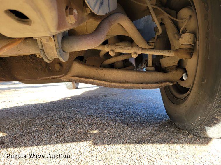 image for item LX9300 1998 Chevrolet C1500  pickup truck