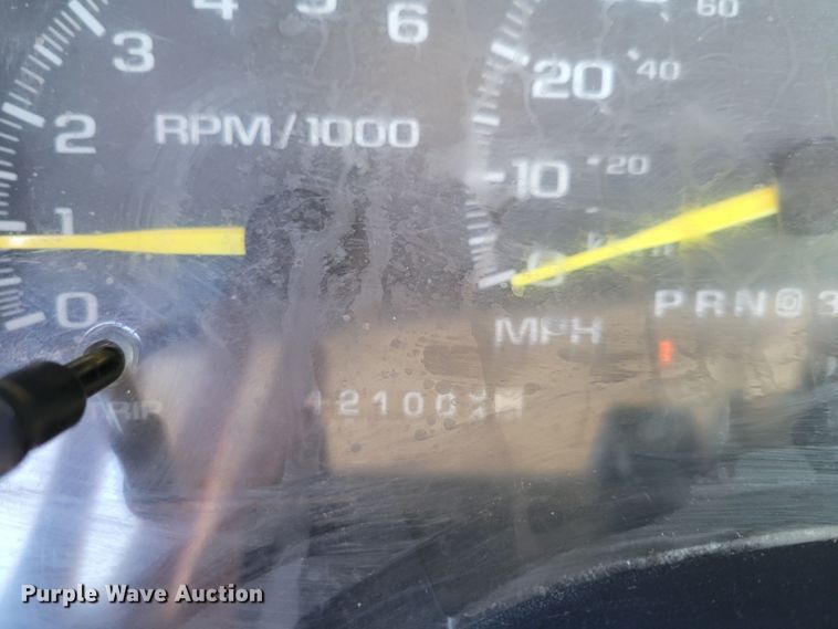 image for item LX9300 1998 Chevrolet C1500  pickup truck