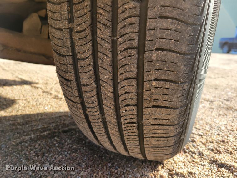 image for item LX9300 1998 Chevrolet C1500  pickup truck