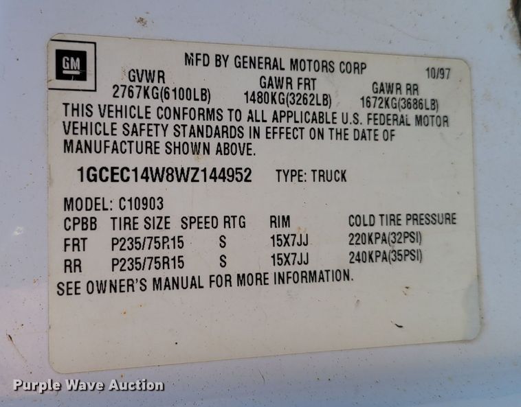 image for item LX9300 1998 Chevrolet C1500  pickup truck