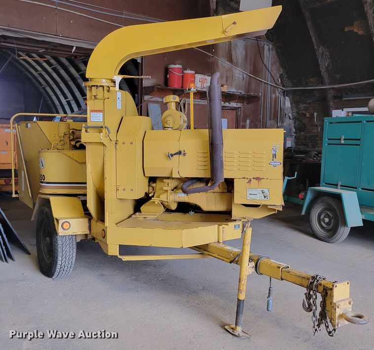 image for item LX9302 1992 Vermeer 1250BC  wood chipper