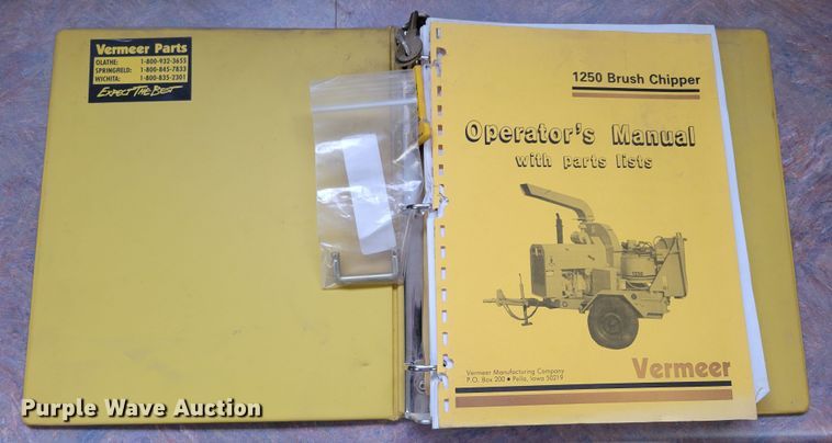 image for item LX9302 1992 Vermeer 1250BC  wood chipper