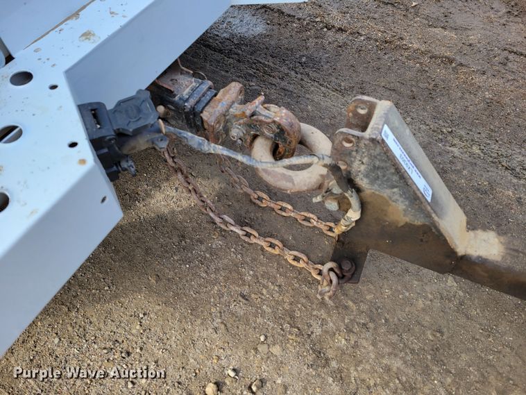 image for item LX9303 Pitchman Road Maintenance 720  pothole patcher