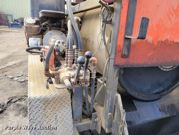 image for item LX9303 Pitchman Road Maintenance 720  pothole patcher