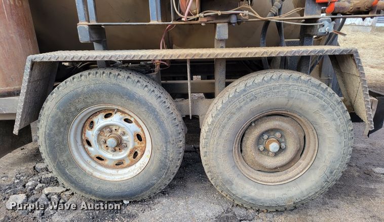 image for item LX9303 Pitchman Road Maintenance 720  pothole patcher