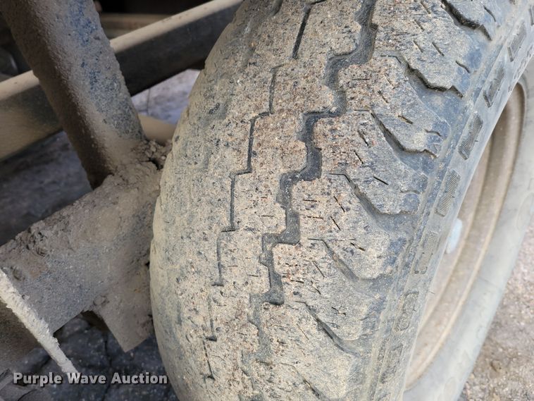 image for item LX9303 Pitchman Road Maintenance 720  pothole patcher