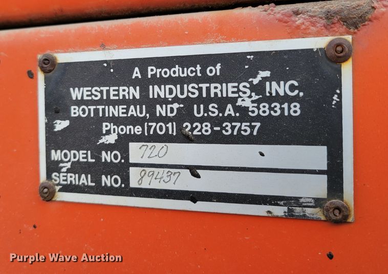 image for item LX9303 Pitchman Road Maintenance 720  pothole patcher