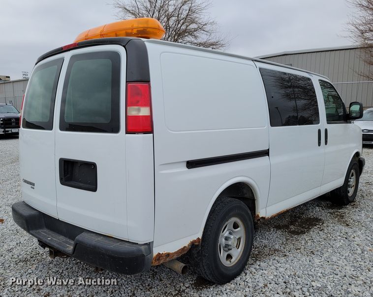 image for item LX9304 2008 Chevrolet Express 1500