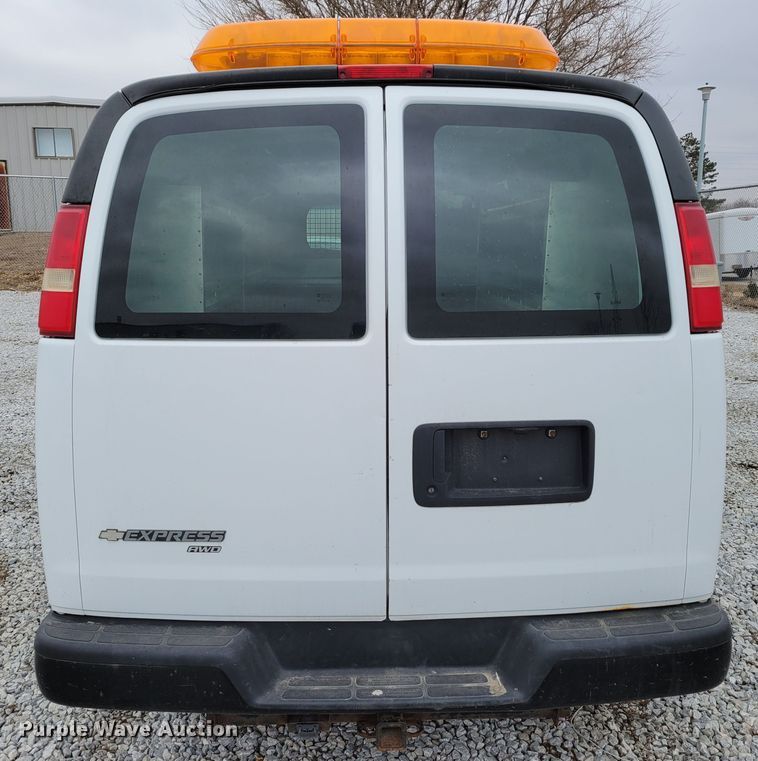 image for item LX9304 2008 Chevrolet Express 1500