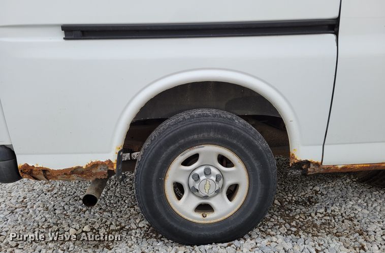 image for item LX9304 2008 Chevrolet Express 1500