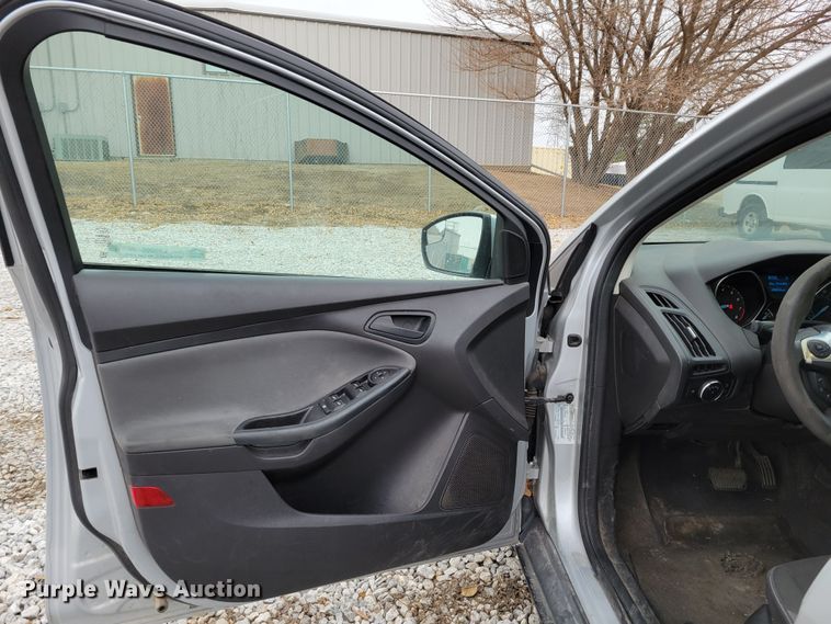 image for item LX9305 2012 Ford Focus SE