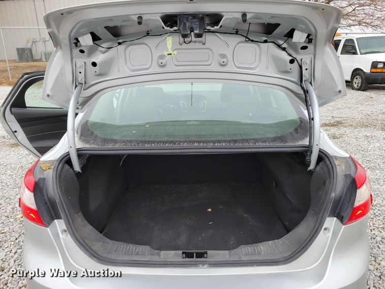 image for item LX9305 2012 Ford Focus SE