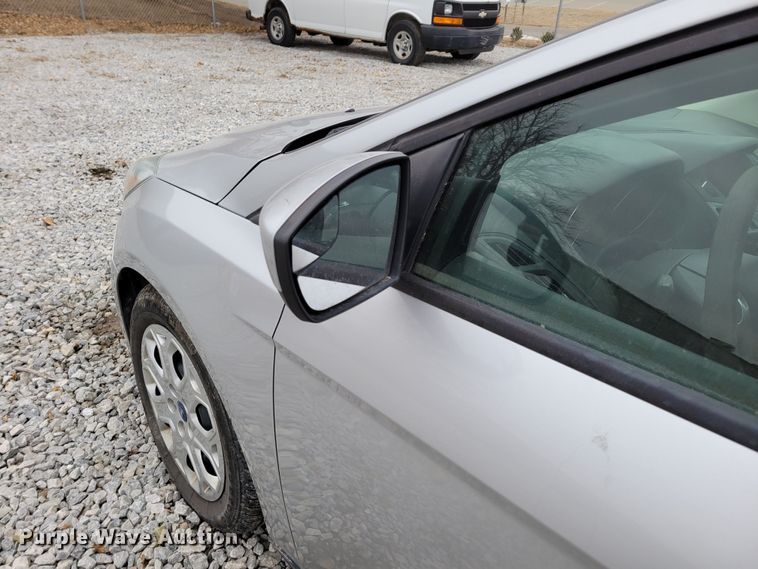 image for item LX9305 2012 Ford Focus SE