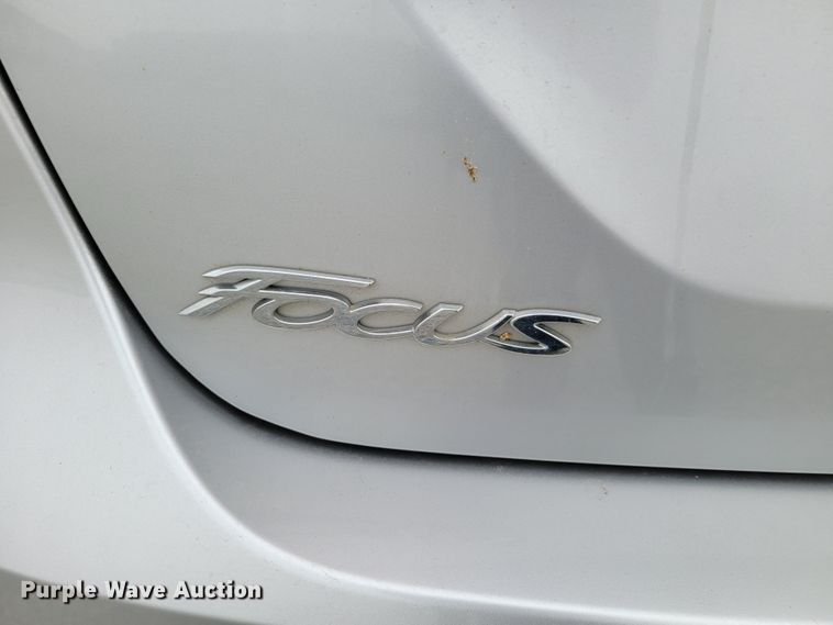 image for item LX9305 2012 Ford Focus SE